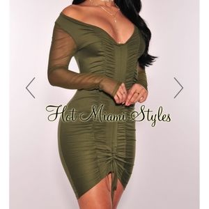 ❣🔥NWT Long sleeve dress